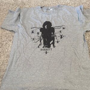 🟢10/$10 - Gray Graphic T-Shirt